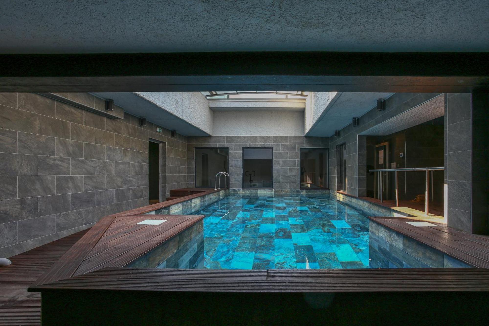 Hotel Brise De Mer - Piscine Interieure & Exterieure Saint-Raphael  Ngoại thất bức ảnh